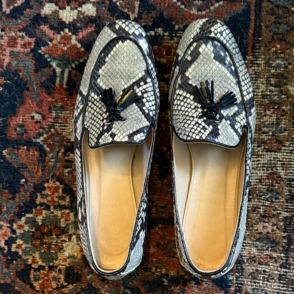 JCrew Snakeskin Patterned Loafers with Tassels- 81/2 EUC